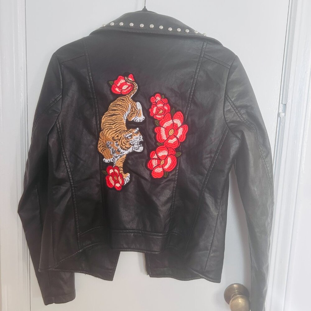 Womens Closet Space Faux/Vegan Leather Jacket with Tiger and Red Flowers. Medium